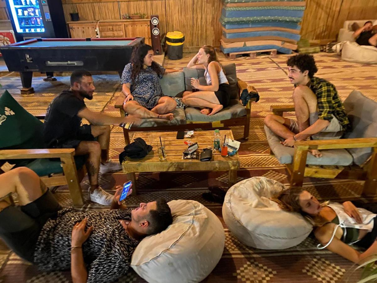 Отель Badolina Ein Gedi Glamping Экстерьер фото