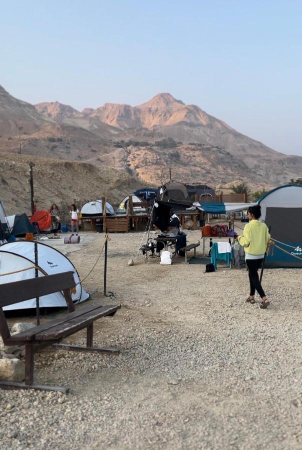 Отель Badolina Ein Gedi Glamping Экстерьер фото