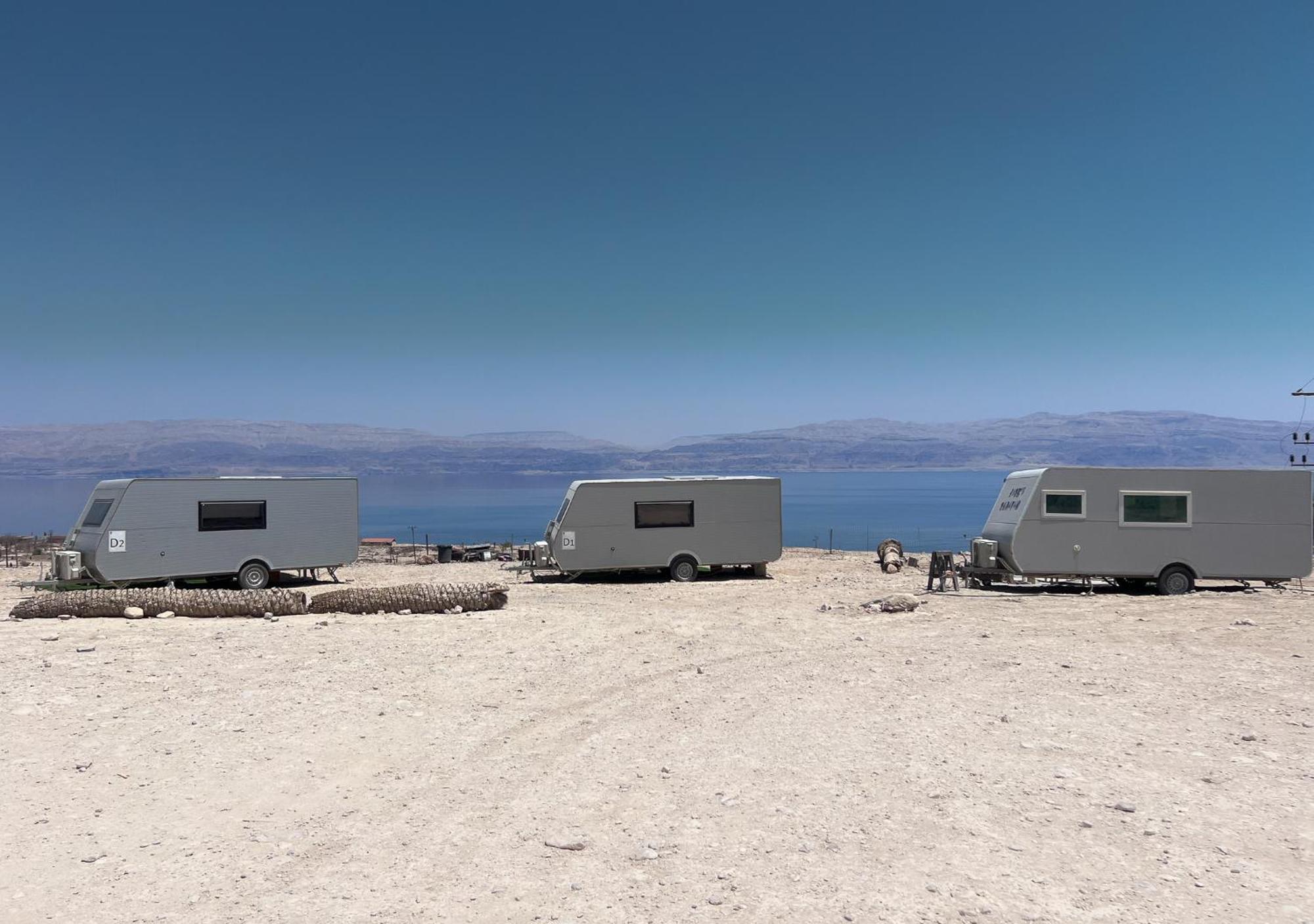 Отель Badolina Ein Gedi Glamping Экстерьер фото