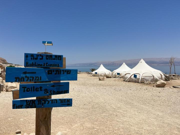 Отель Badolina Ein Gedi Glamping Экстерьер фото