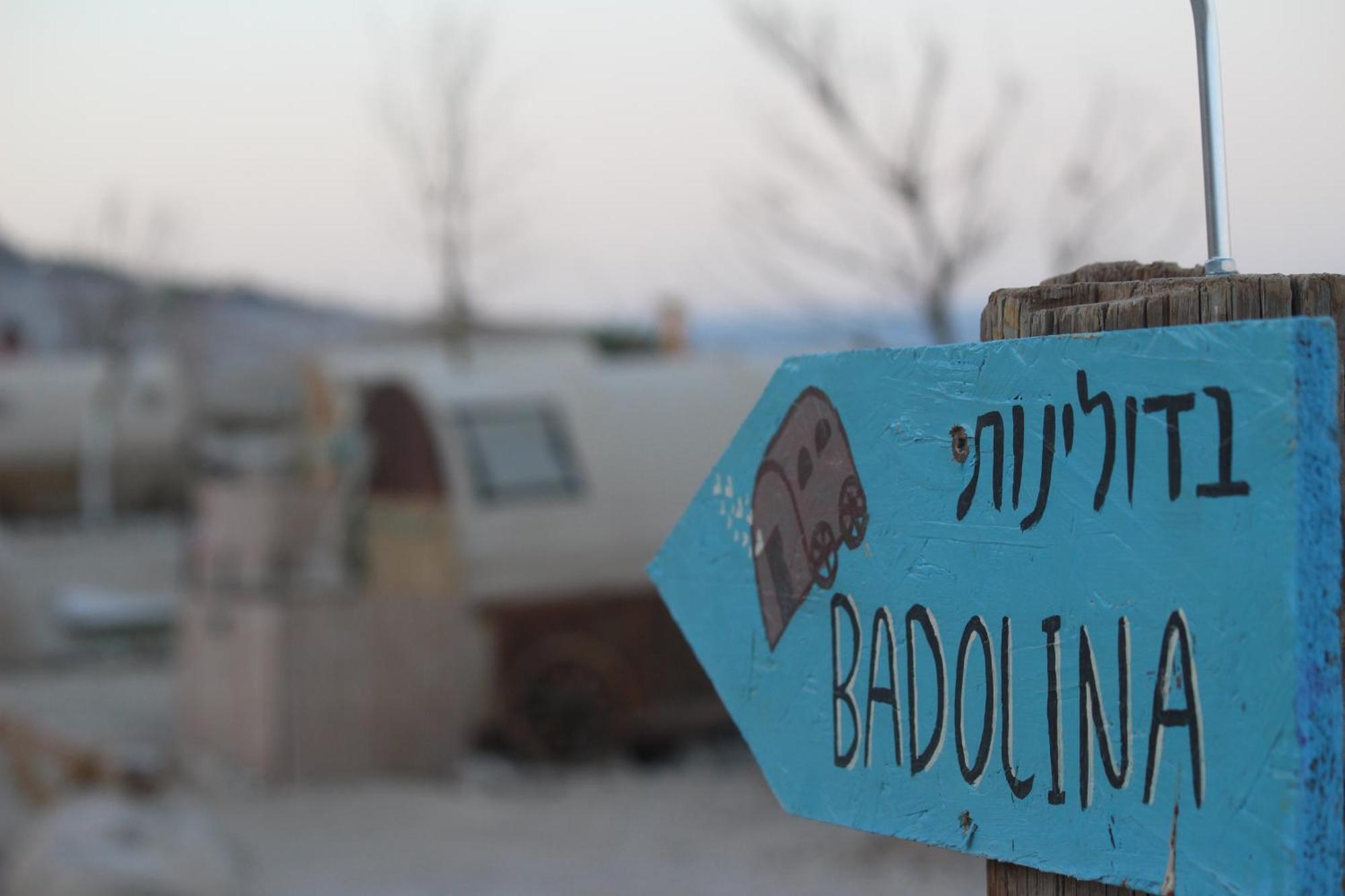 Отель Badolina Ein Gedi Glamping Экстерьер фото