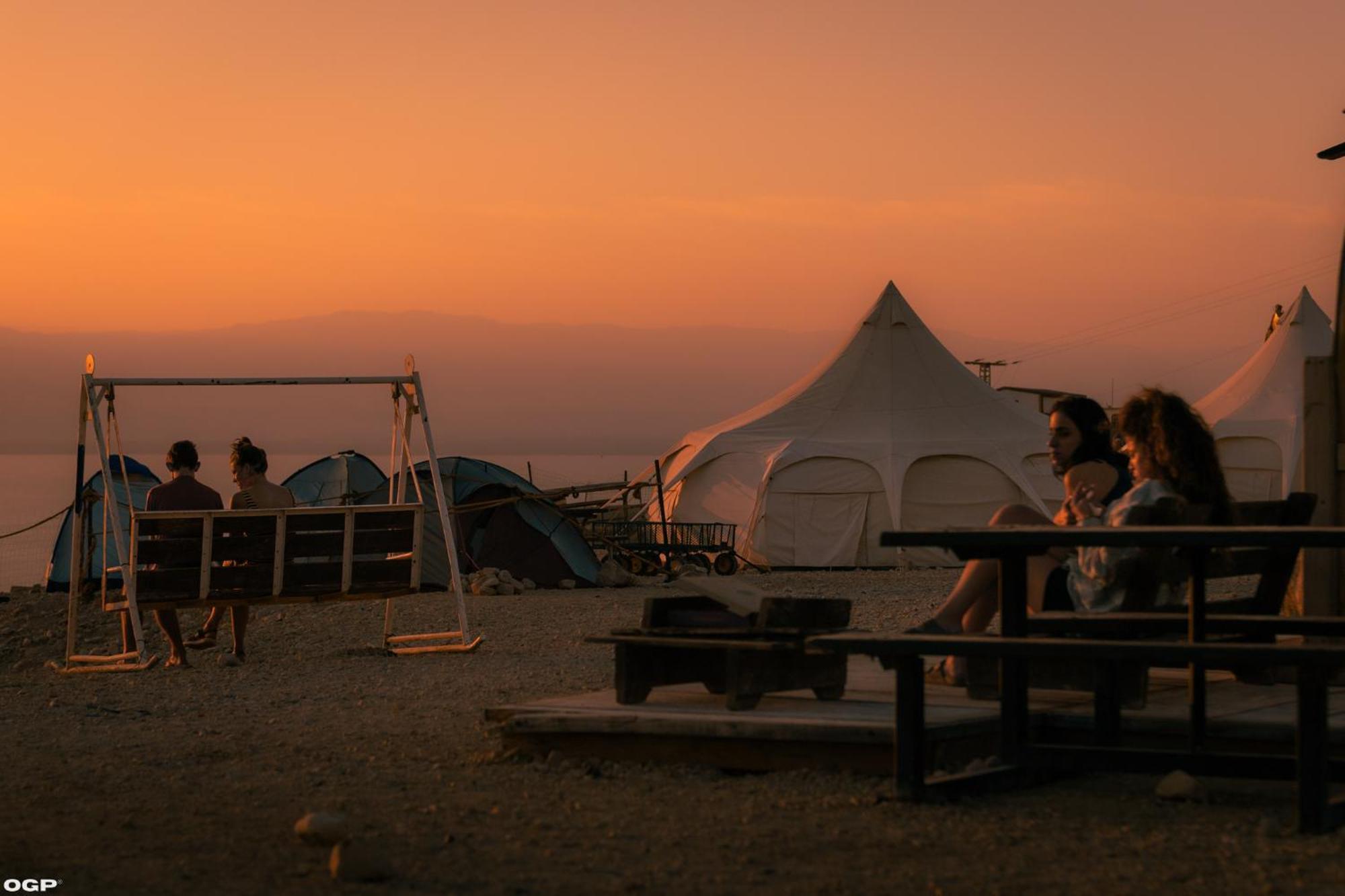 Отель Badolina Ein Gedi Glamping Экстерьер фото